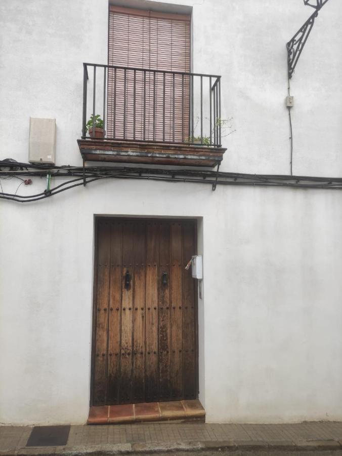 Apartamento Rural Duplex Del Monte كثل دي لا سييرا المظهر الخارجي الصورة